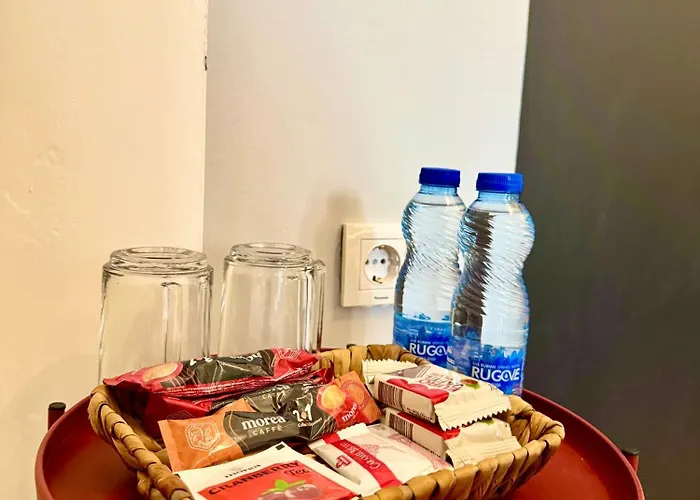 E - Two Гостевой дом Скопье